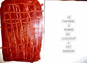 le fantôme devient marron car il mange du chocolat