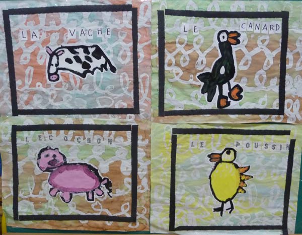 animaux et graphismes avec un canard, un cochon, une vache, un poussin