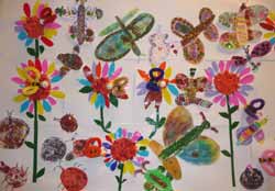 fresque avec des abeilles, des papillons et des fleurs 