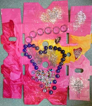 collage d'objets formant un coeur