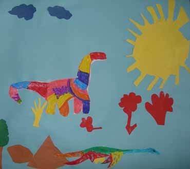 fresque avec un diplodocus collé