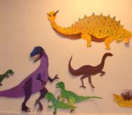 dinosaures en carton