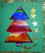 carte de Noël avec sapin et de la peinture vitrail