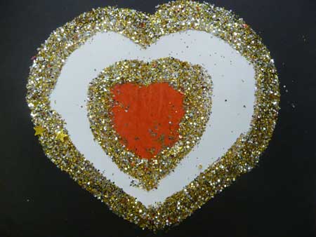 carte avec un coeur en paillettes